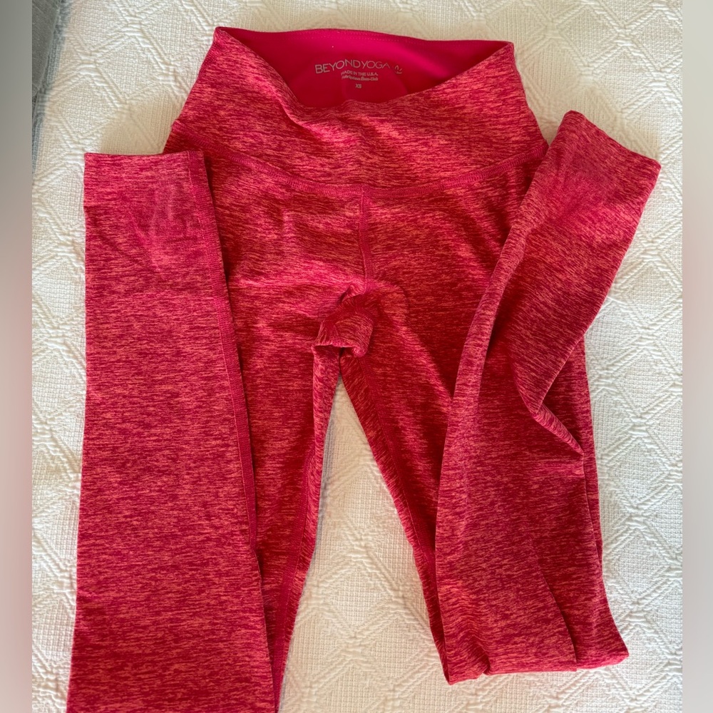 Pink/peach Beyond Yoga space dye legging